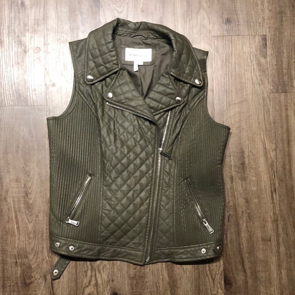 BCBG Army green vest